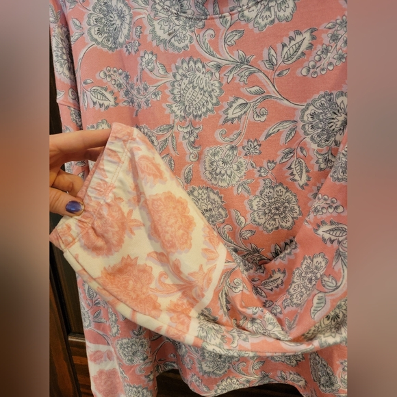 P.J. Salvage Pink and Mint Green Floral Top - Picture 2 of 9